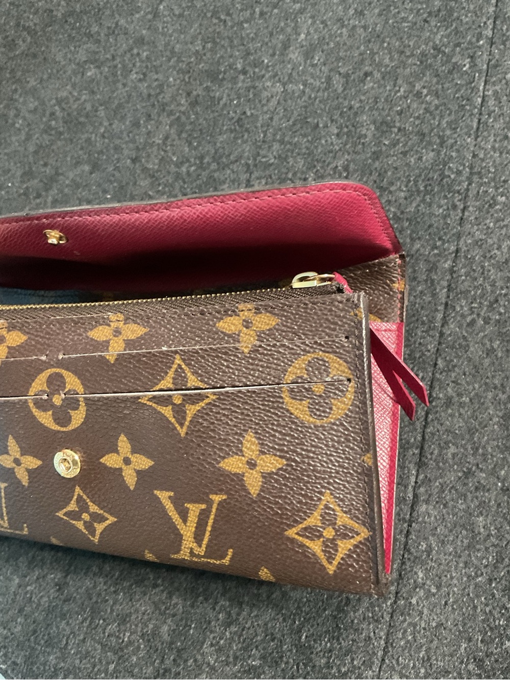 ✅AUTHENTIC LV LONG WALLET LOUIS VUITTON - Picture 13 of 13
